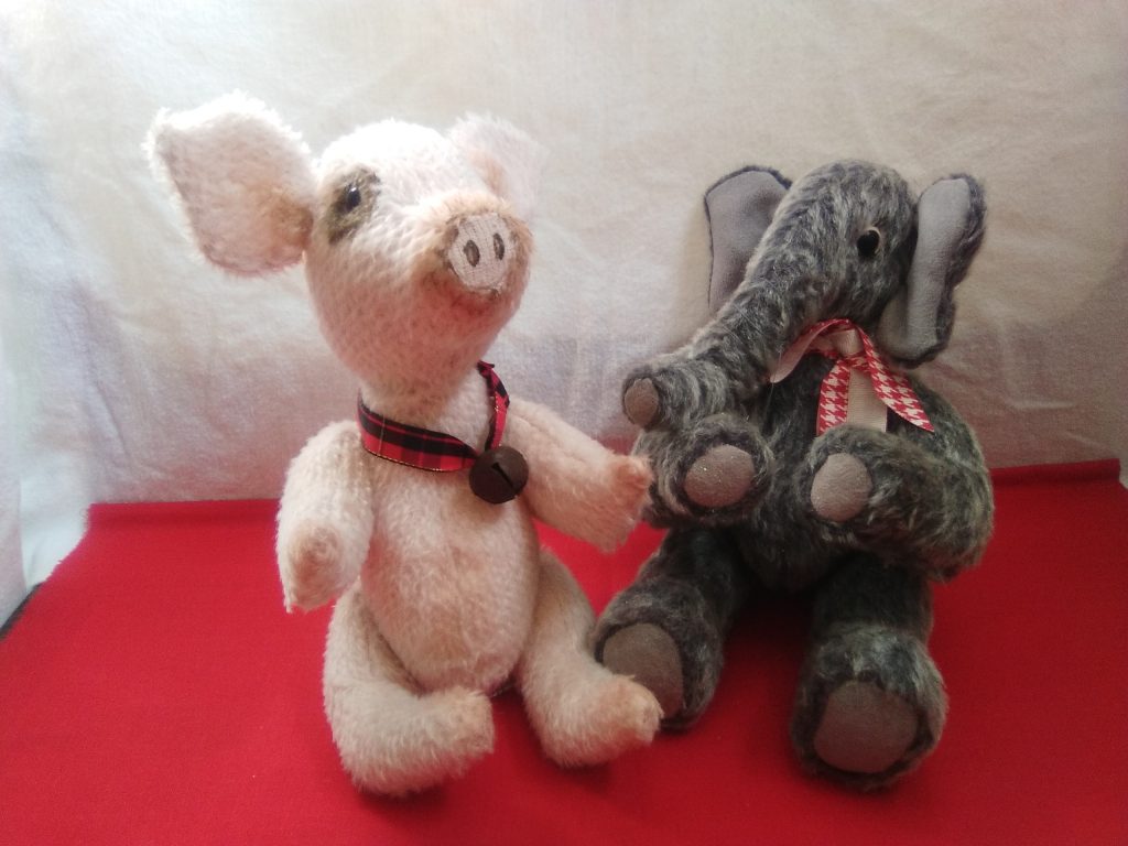 Pig & elenphant